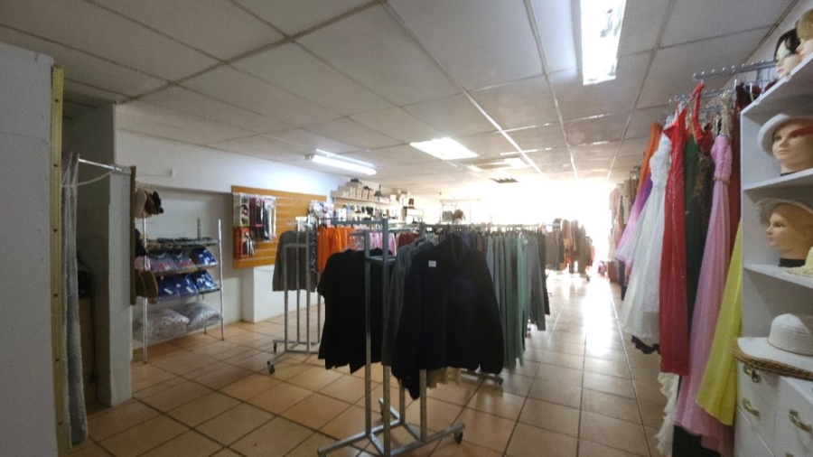 To Let Commercial Property for Rent in Schoemansville North West